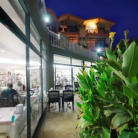 Ces Park Hotel Side 4*